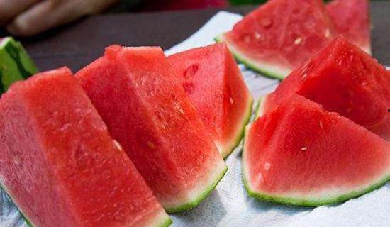 外面吃瓜,揭秘娱乐圈幕后故事