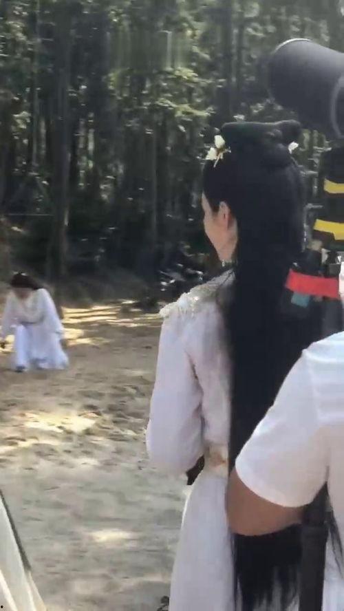 吃瓜群众打女人