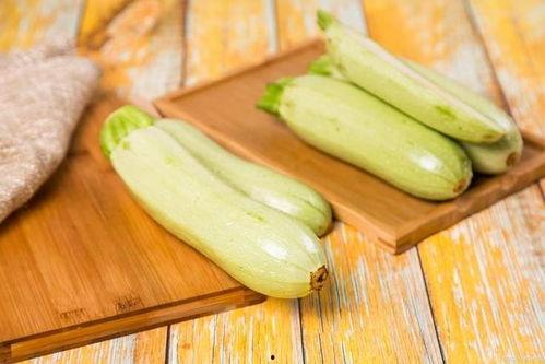 便秘吃白瓜,轻松享受健康生活