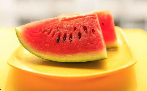 夏天吃瓜网名,揭秘夏天吃瓜网名的魅力与趣味