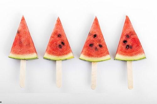 吃瓜吓人照片,吃瓜吓人照片揭秘惊悚幕后