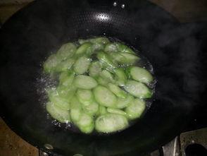 新疆角瓜怎么吃,探索美味与营养的完美融合