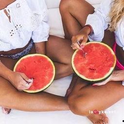 只会吃瓜看游戏