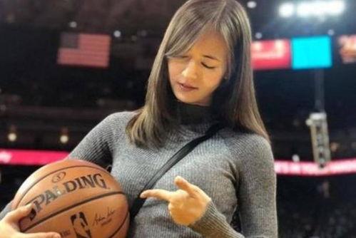 篮球女记者吃瓜视频