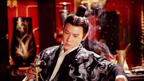 吃瓜贵妃小说,吃瓜贵妃的逆袭之路