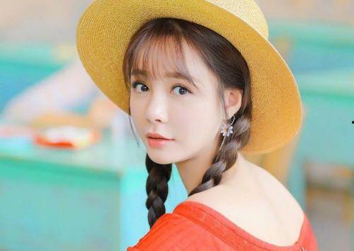 韩国最新艺人吃瓜,神秘艺人恋情曝光，粉丝热议不已