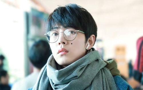 battle肖战吃瓜,吃瓜群众热议的“战斗”背后